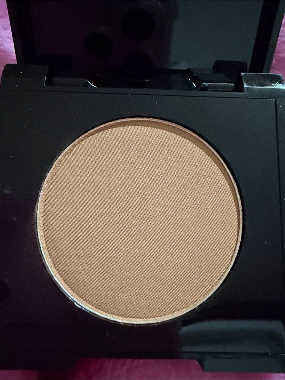 Shades by Shan Compact Bronzer in Latte